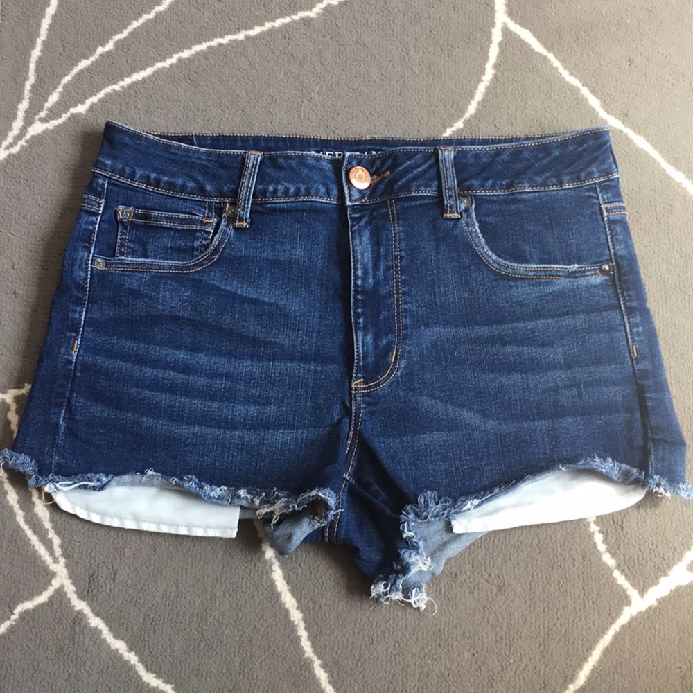 American Eagle Hi-Rise Shortie
